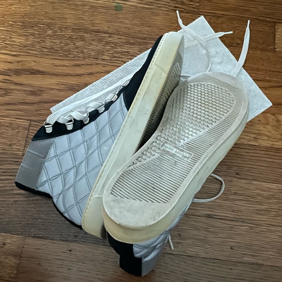 Marc Jacobs mens quilted high top sneakers - Picture 3 of 6